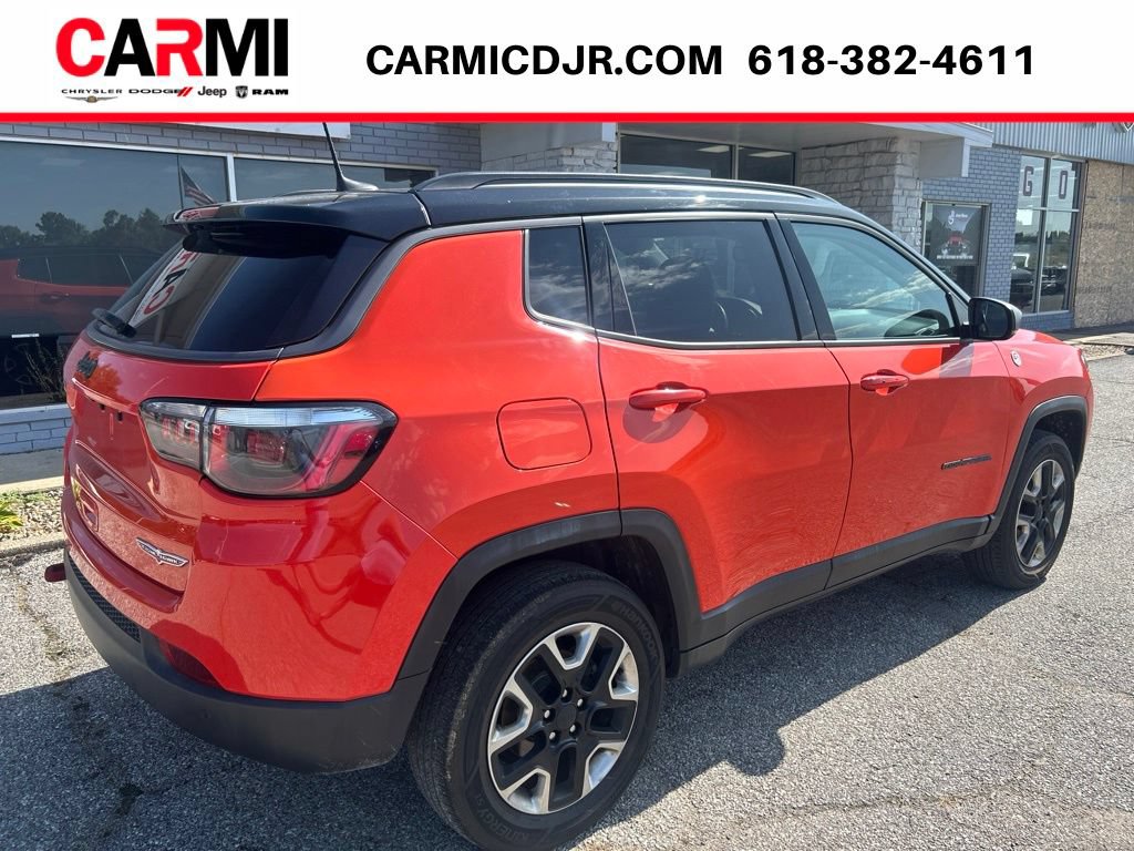 Used 2018 Jeep Compass Trailhawk w/ Leather Interior Group AWD/4WD image 6