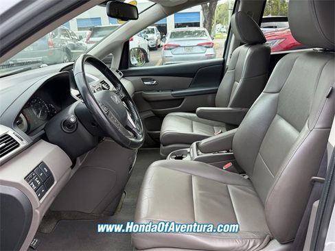 Used 2016 Honda Odyssey Touring image 9