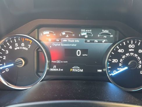 Used 2018 Ford F150 Platinum w/ Equipment Group 701A Luxury AWD/4WD image 17