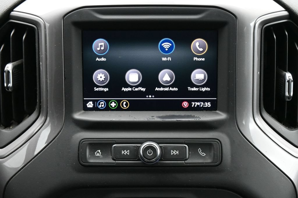 Used 2021 Chevrolet Silverado 1500 Custom Trail Boss AWD/4WD image 17
