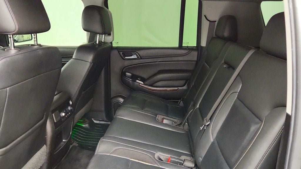 Used 2019 GMC Yukon XL SLT w/ Open Road Package AWD/4WD image 22