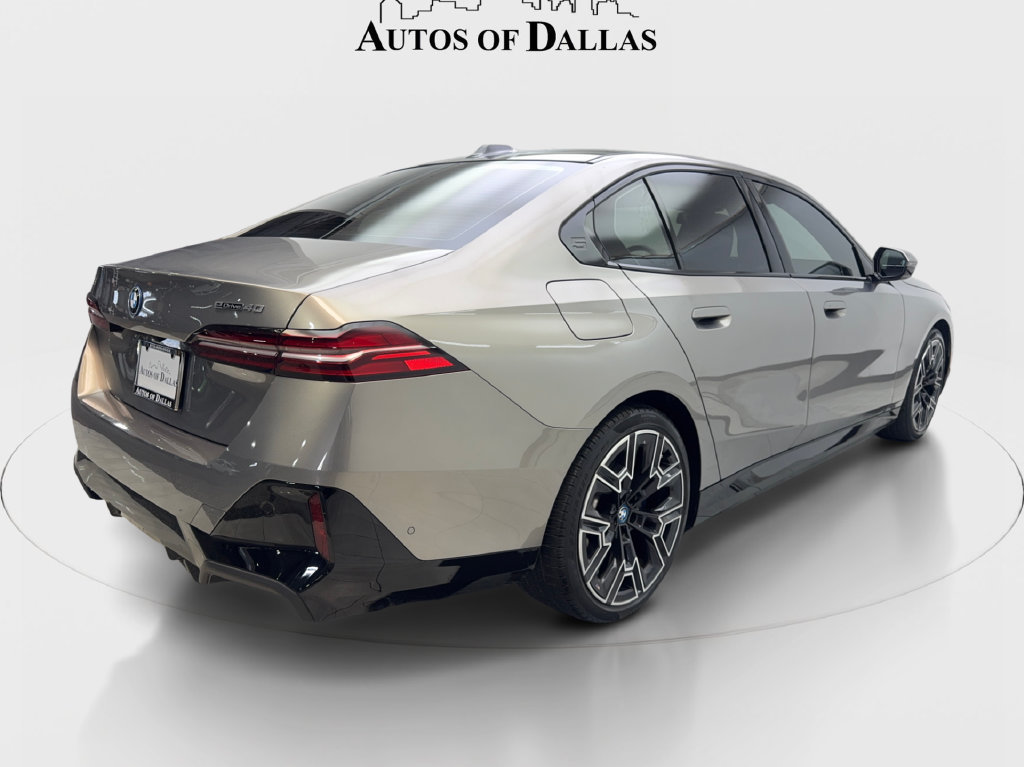 Used 2024 BMW i5 eDrive40i w/ M Sport Package RWD image 7