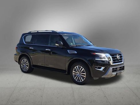 Used 2023 Nissan Armada SL w/ Captain's Chairs Package RWD image 8