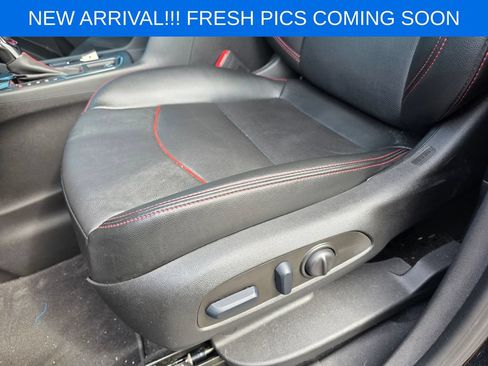 Used 2023 Chevrolet Equinox RS w/ RS Leather Package FWD image 9