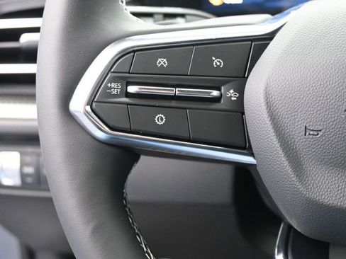 New 2026 Chevrolet Traverse LT w/ LPO, Floor Liner Package image 33