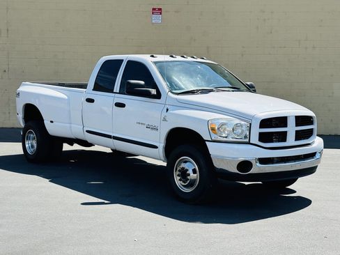 Used 2006 Dodge Ram 3500 Truck SLT w/ Quad Cab Big Horn Value Group image 2