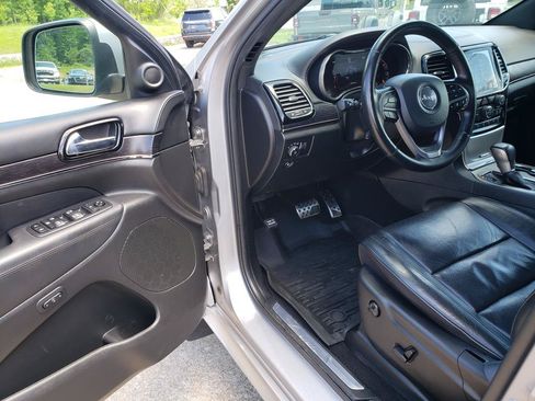 Used 2020 Jeep Grand Cherokee High Altitude AWD/4WD image 12