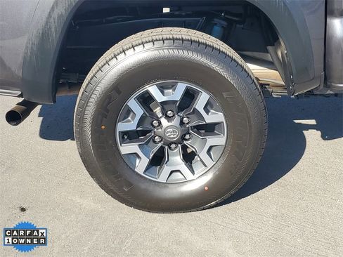 Used 2023 Toyota Tacoma TRD Off-Road image 6
