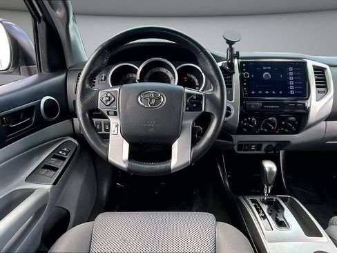 Used 2015 Toyota Tacoma 4x4 Double Cab w/ TRD Off-Road Package image 9