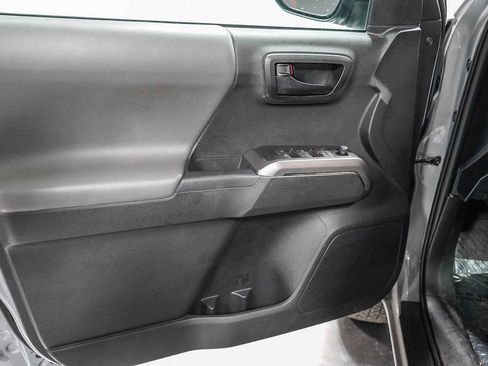 Used 2021 Toyota Tacoma SR5 image 23