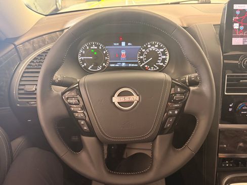 Used 2024 Nissan Armada Platinum w/ Captain's Chairs Package image 20