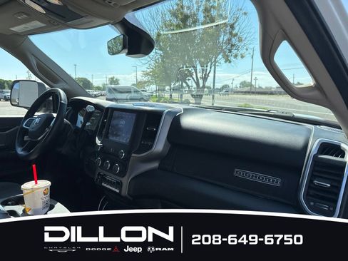 Used 2019 RAM 2500 Big Horn w/ Towing Technology Group AWD/4WD image 17