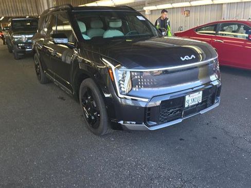 Used 2024 Kia EV9 GT-Line image 2