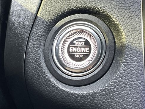 Certified 2022 Mercedes-Benz GLC 300 4MATIC w/ Driver Assistance Package image 30