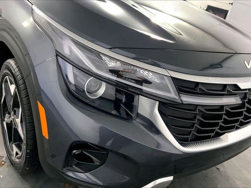 Certified 2025 Kia Seltos S image 26