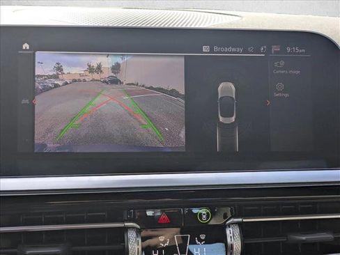 Used 2023 BMW Z4 sDrive30i w/ Dynamic Handling Package image 17