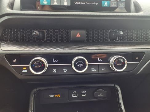 Used 2025 Honda CR-V Sport-L image 13