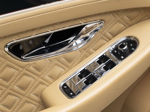 Used 2020 Bentley Continental GT image 20