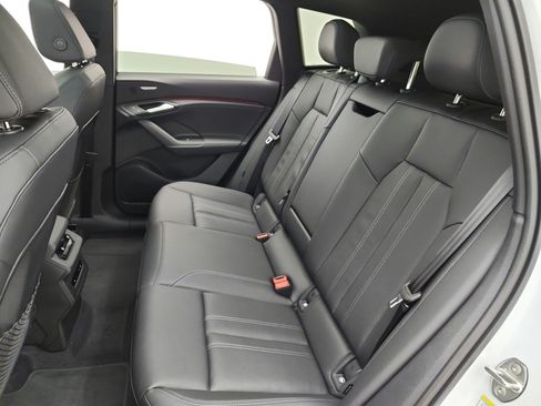 New 2027 Audi Q6 e-tron Premium Plus AWD/4WD image 11