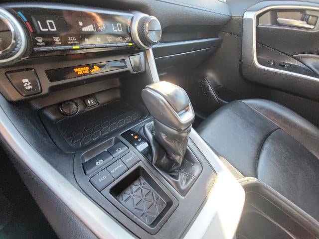 Used 2019 Toyota RAV4 XLE Premium w/ Carpet Mat Package FWD image 15