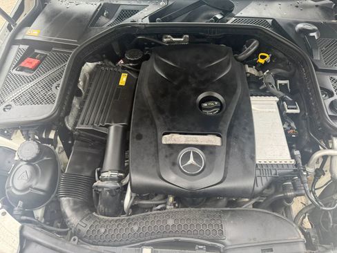 Used 2015 Mercedes-Benz C 300 4MATIC Sedan w/ Premium 1 Package image 17