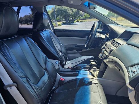 Used 2011 Honda Accord LX image 11