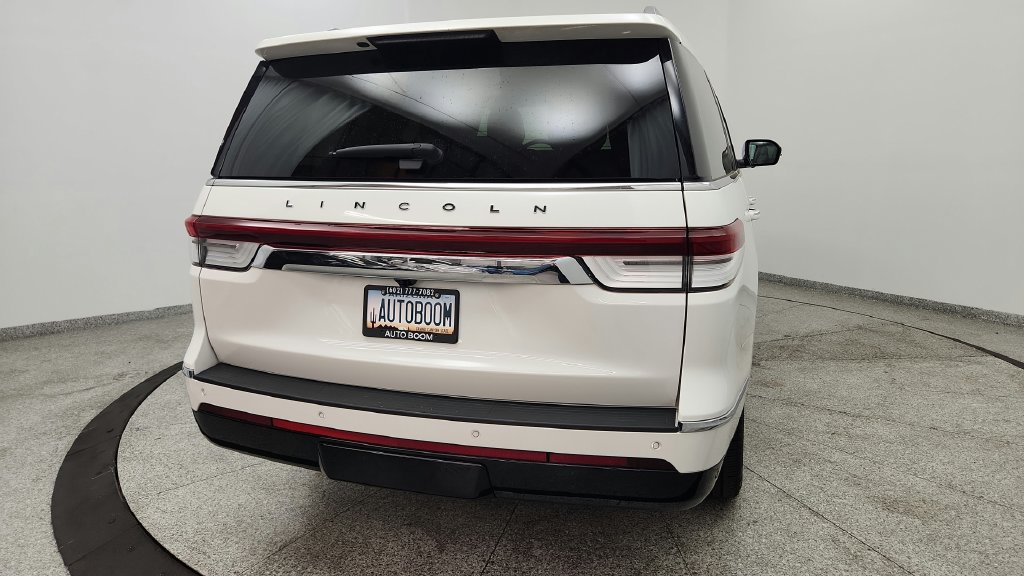 Used 2024 Lincoln Navigator Black Label AWD/4WD image 19
