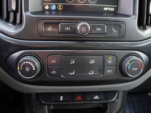 Certified 2022 Chevrolet Colorado W/T w/ WT Convenience Package image 24