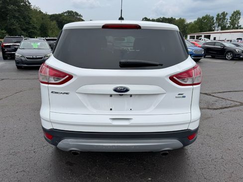 Used 2016 Ford Escape SE AWD/4WD image 4