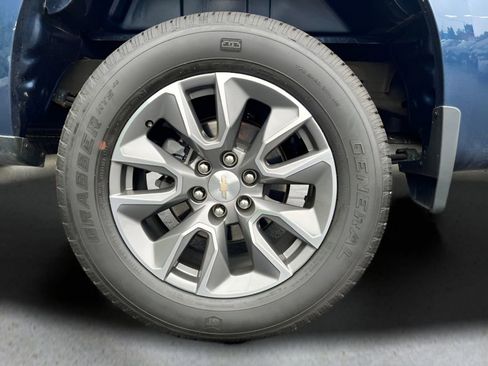 Used 2021 Chevrolet Silverado 1500 LT image 9
