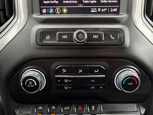Used 2023 Chevrolet Silverado 1500 Custom AWD/4WD image 16