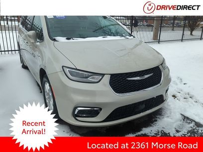 Used 2021 Chrysler Pacifica Touring-L