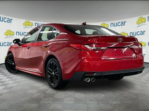 Certified 2025 Toyota Camry SE image 4