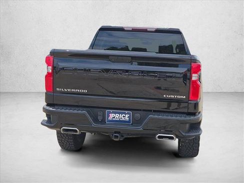 Used 2021 Chevrolet Silverado 1500 Custom Trail Boss AWD/4WD image 6