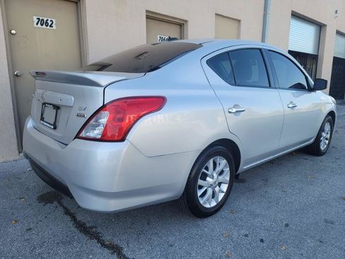 Used 2018 Nissan Versa SV w/ SV Special Edition Package FWD image 14