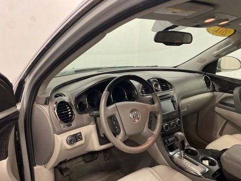 Used 2017 Buick Enclave Leather w/ Trailering Package AWD/4WD image 7