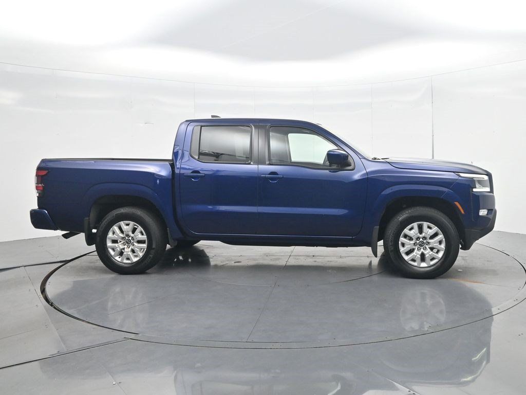 Used 2023 Nissan Frontier SV w/ SV Premium Package AWD/4WD image 4