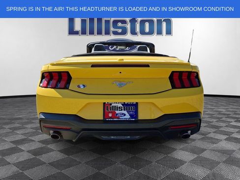 Used 2024 Ford Mustang Premium RWD image 5