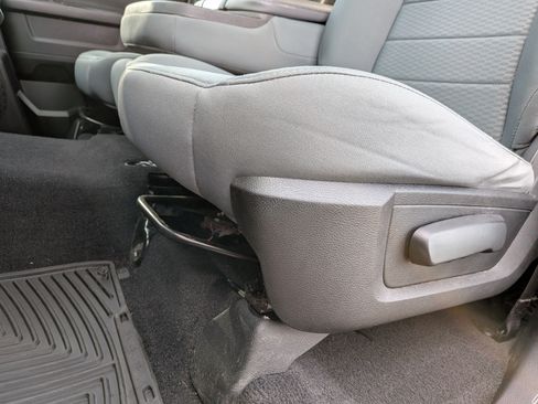 Used 2019 RAM 1500 Express image 15