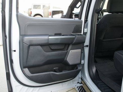 Used 2022 Ford F150 XLT w/ Equipment Group 302A High image 29