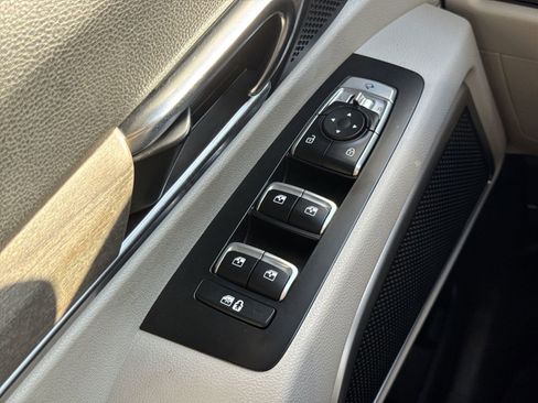 Used 2022 Kia Telluride EX w/ EX Premium Package image 15