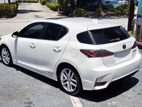 Used 2015 Lexus CT 200h FWD image 11