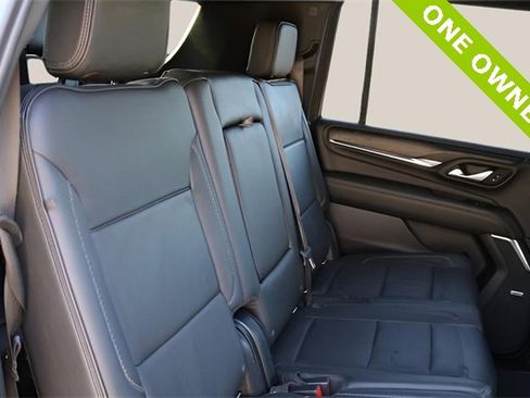 Used 2021 GMC Yukon XL Denali image 17