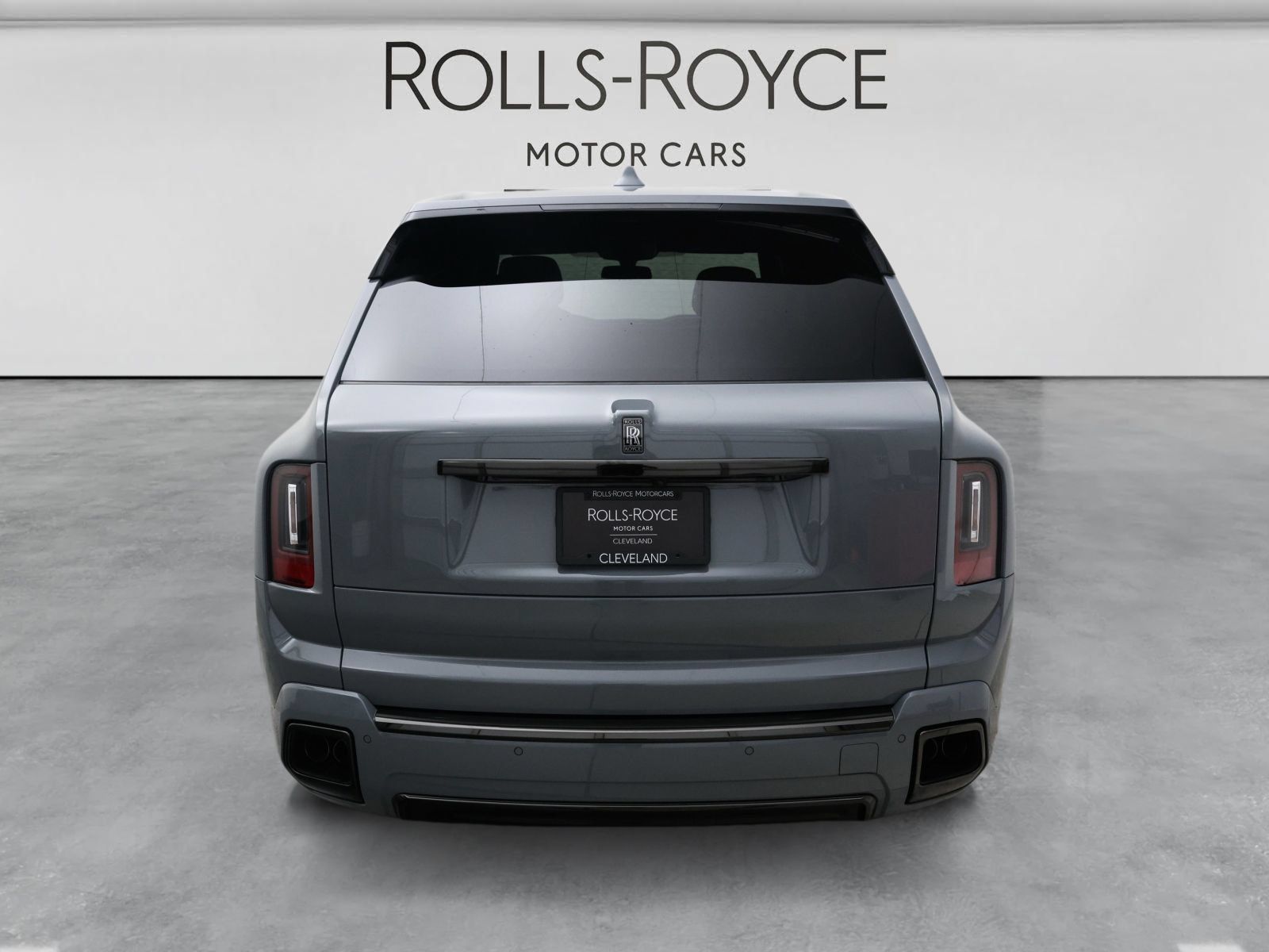 Certified 2025 Rolls-Royce Cullinan Black Badge AWD/4WD image 11