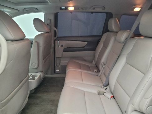 Used 2014 Honda Odyssey EX-L image 18