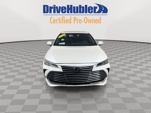 Used 2022 Toyota Avalon Limited w/ Advanced Safety Package image 3