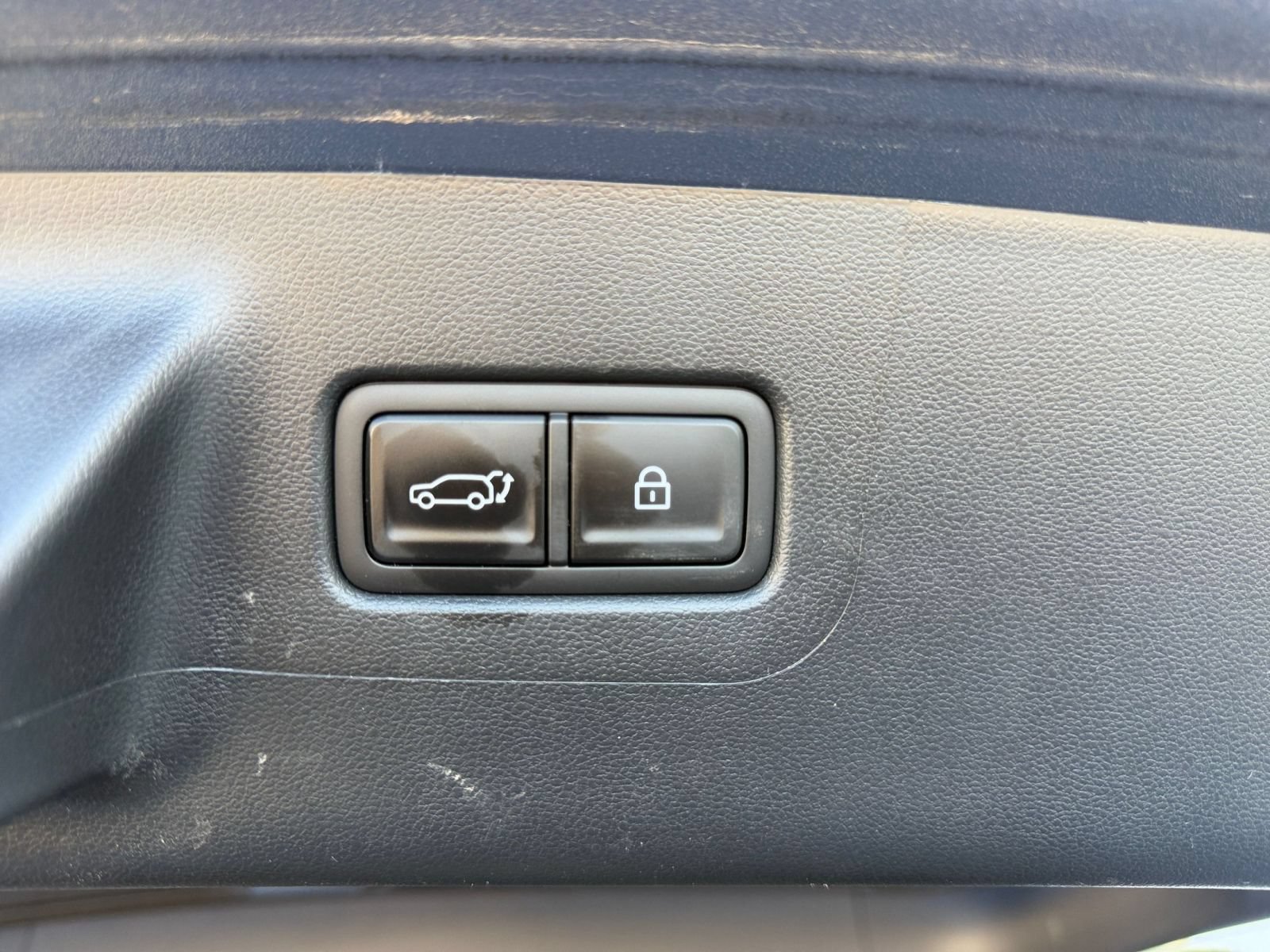 Used 2026 Hyundai Santa Fe SEL FWD image 22