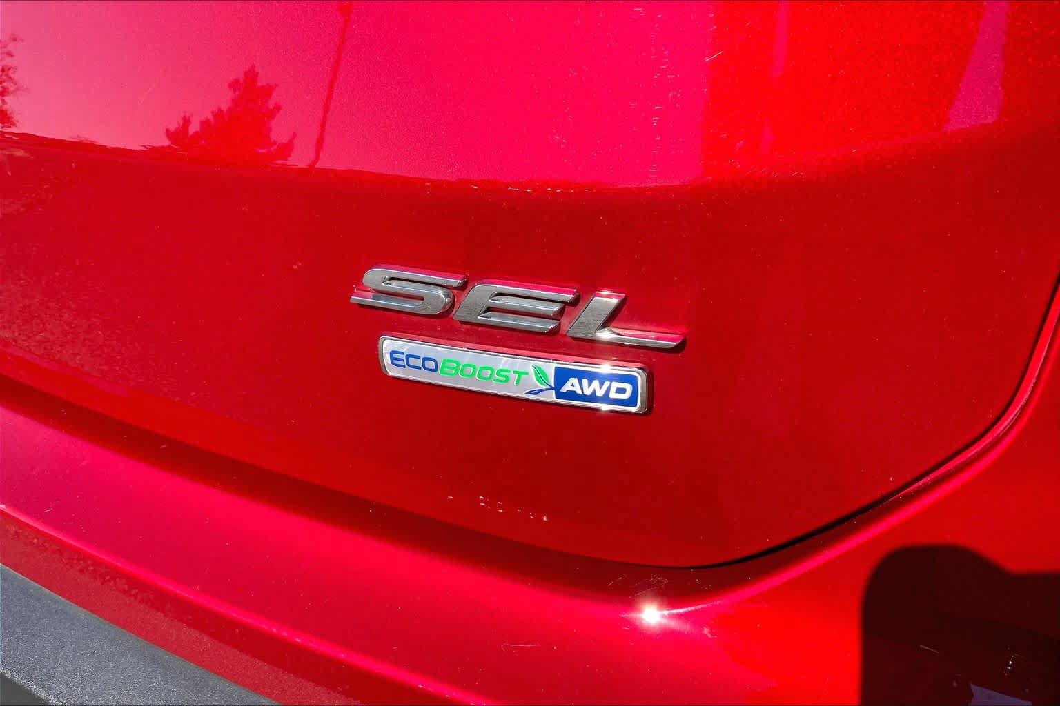 Used 2020 Ford Edge SEL w/ Convenience Package AWD/4WD image 10