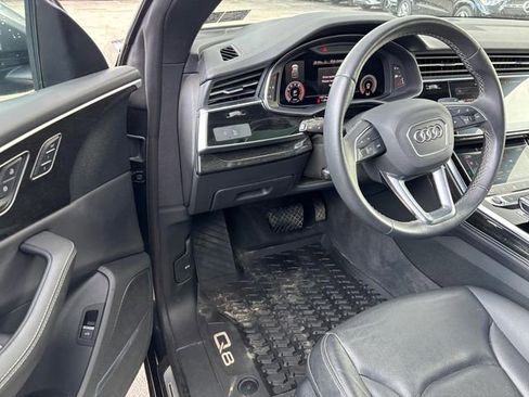 Used 2023 Audi Q8 Premium Plus AWD/4WD image 9