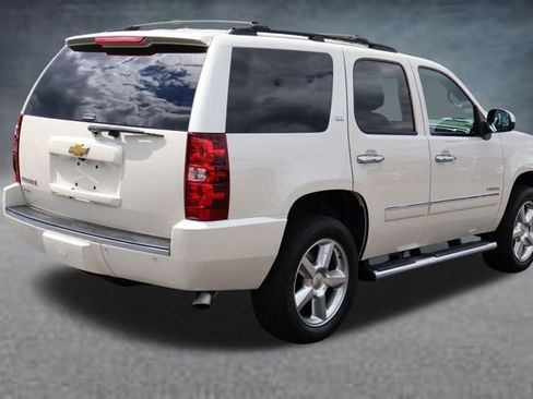 Used 2013 Chevrolet Tahoe LTZ AWD/4WD image 3